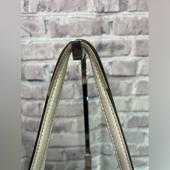 Michael Kors Monogram White and Grey Tote - Picture 3 of 15